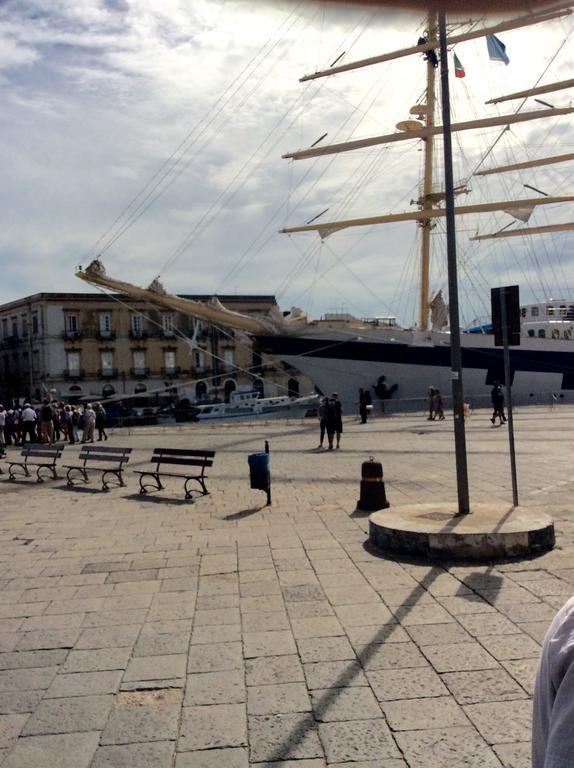 Appartamento Dammuso Isola Di Ortigia シラクーサ エクステリア 写真