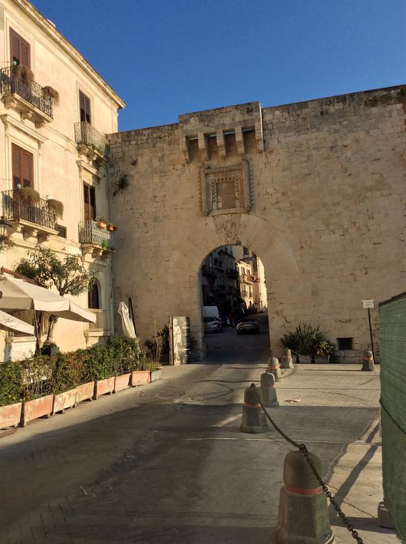 Appartamento Dammuso Isola Di Ortigia シラクーサ エクステリア 写真